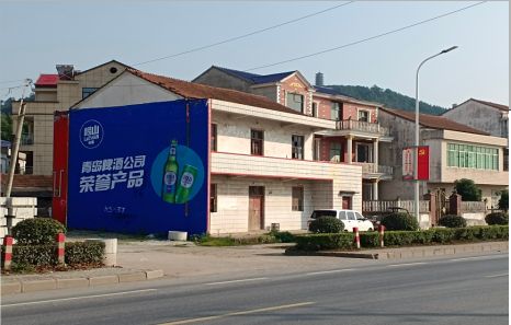 临湘写真布和喷绘布的区别?